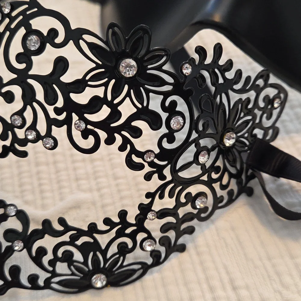 Elegant Black Masquerade Masks His & Hers